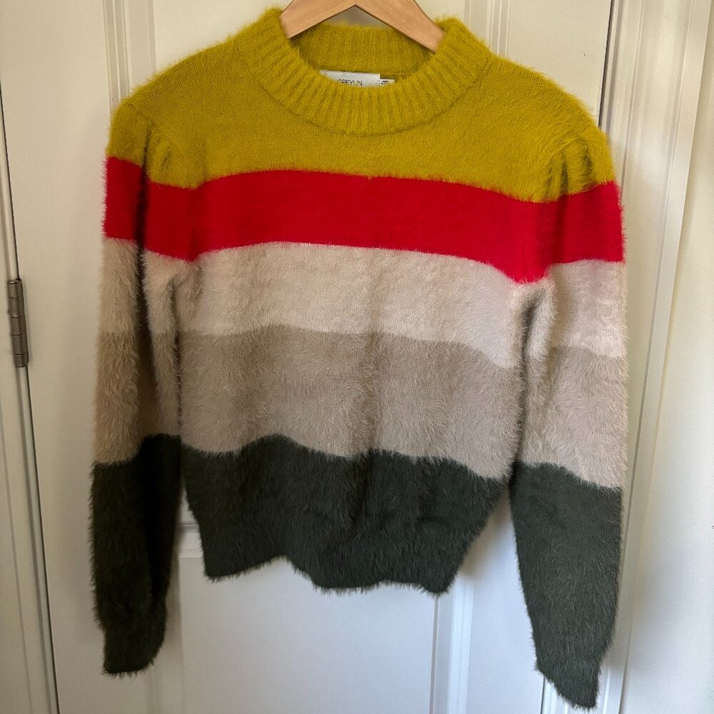 Greylin Sweater size small
